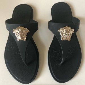 versace medusa flat slide thong sandals